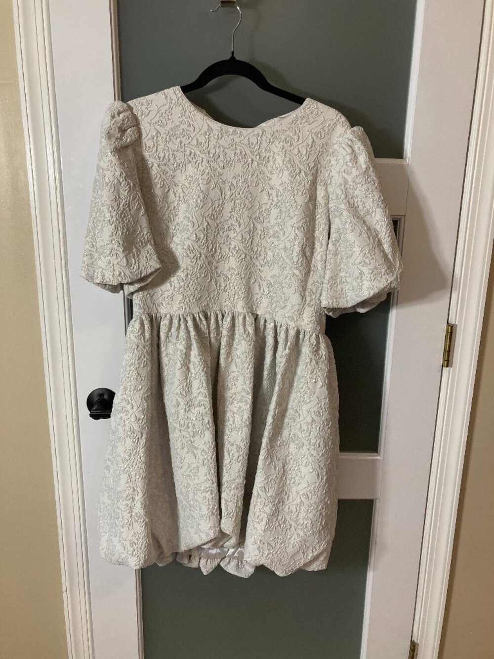 Antonio Melani x Nicola Bathie Silver Jacquard Bubble Dress - NWT! Size 14